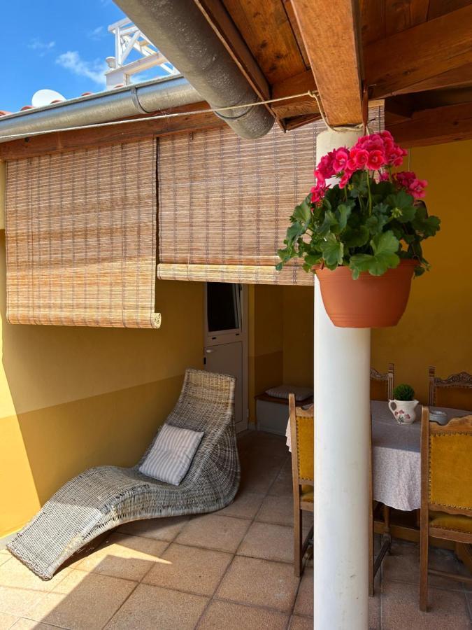 Zio Nino Apartment Sutomiscica Exterior foto